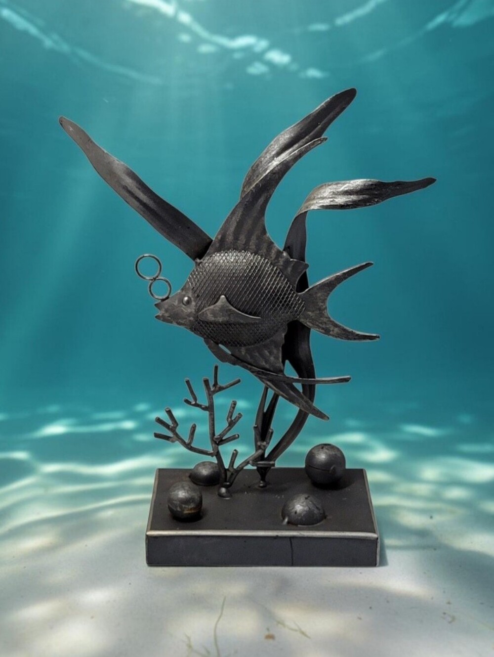 10" AngelFish & Ocean Coral Textured Scales Metal Sculpture Art Home Decoration.